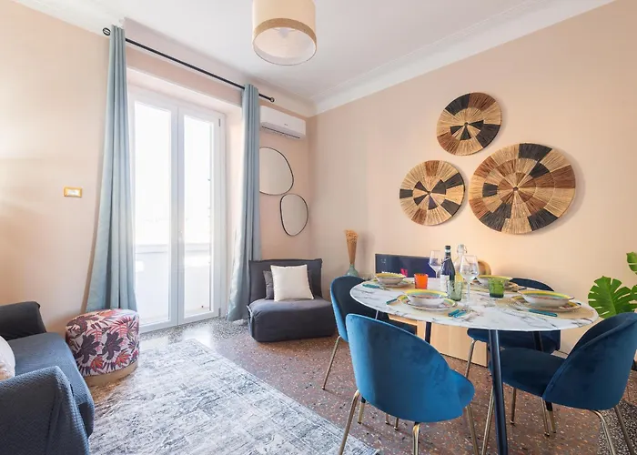 In Tuscolana Train Station & Metro A Apartamento *